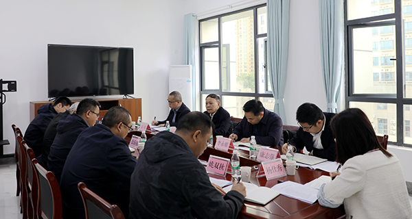 广西二七四地质队调研工作会议现场(张锦玉 摄) (3).jpg